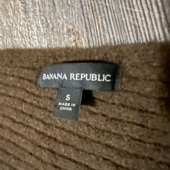 Banana Republic COLLETA OFF-SHOULDER MIDI DRESS - Picture 6 of 12